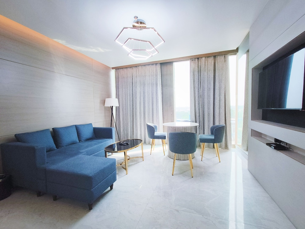 Mariton Hotel