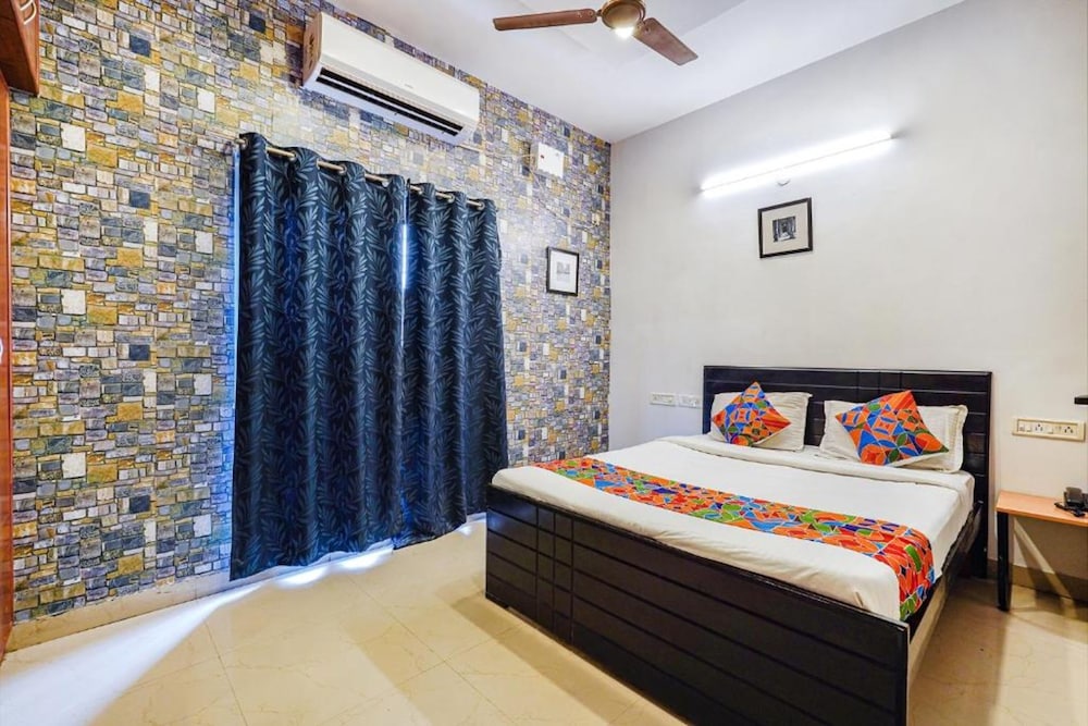 FabExpress Kings Suites Banaswadi