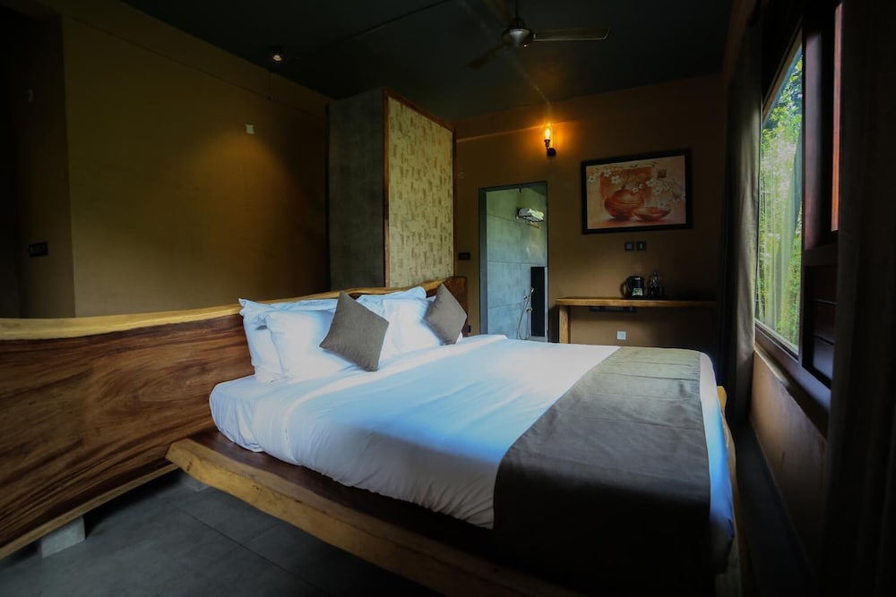 Silent Creek Resort And Spa