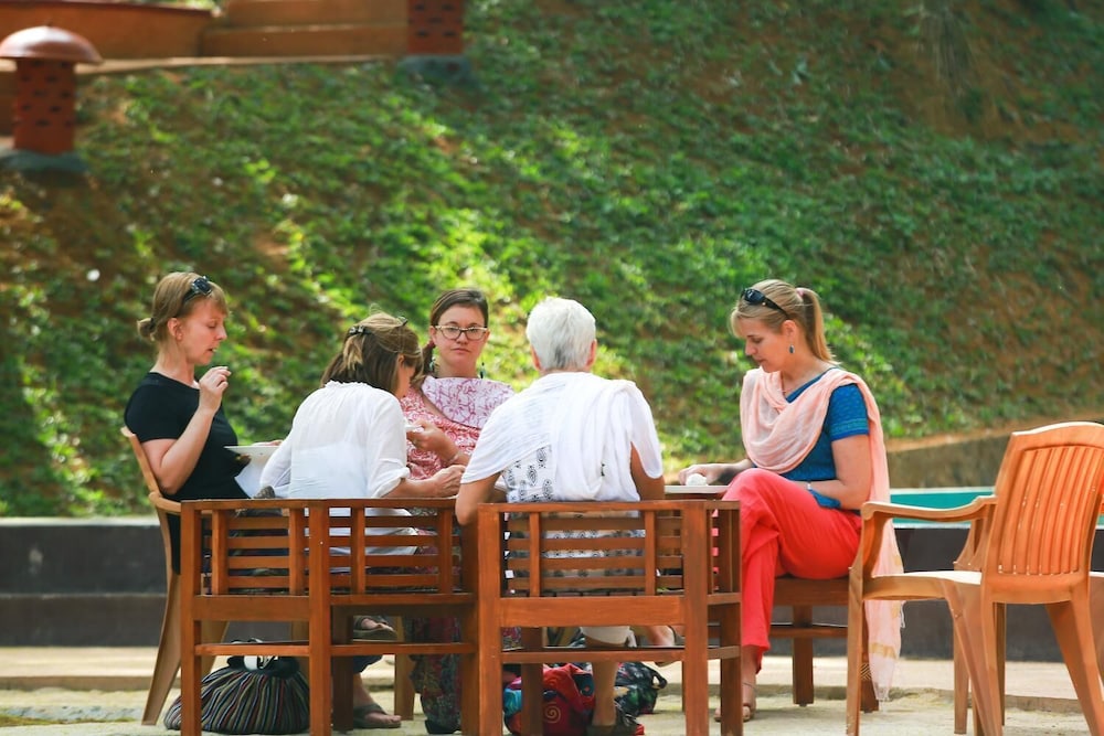 Silent Creek Resort And Spa
