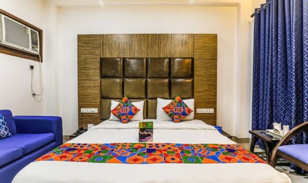 FabHotel The Residency