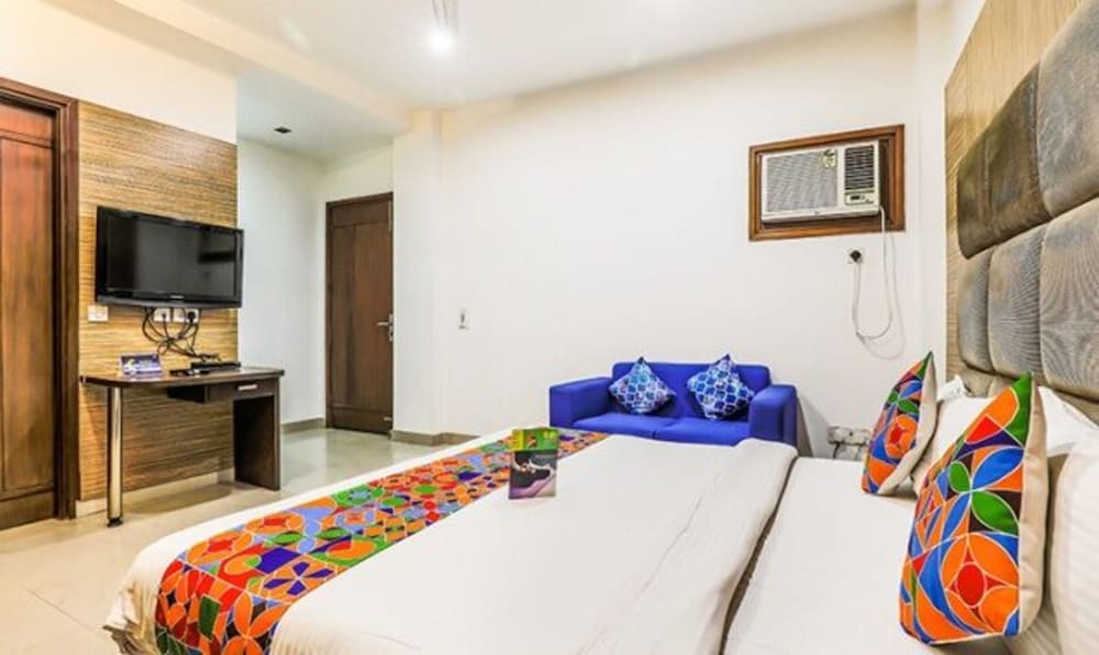 FabHotel The Residency