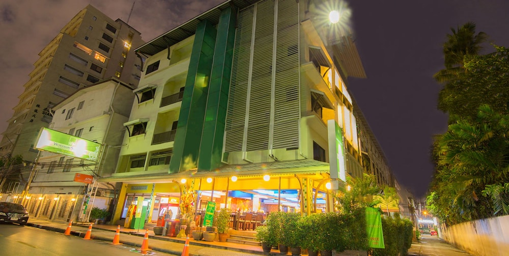 Woraburi Sukhumvit Hotel & Resort