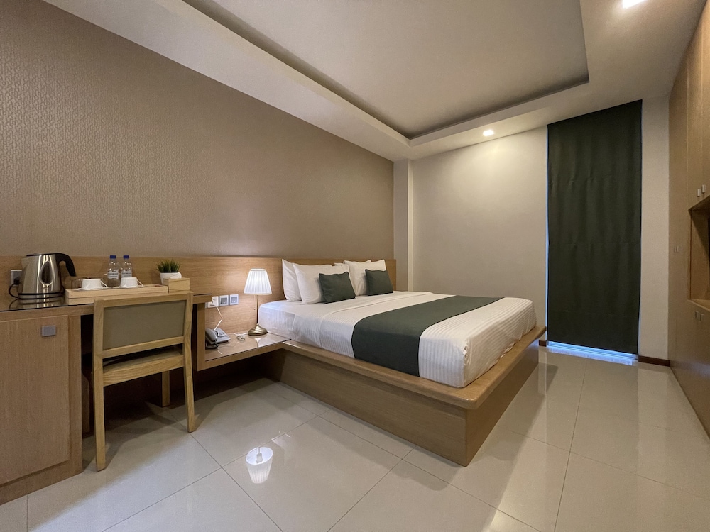 Huvan Beach Hotel At Hulhumale'