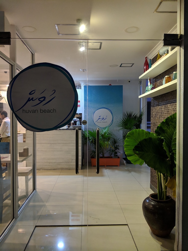 Huvan Beach Hotel At Hulhumale'
