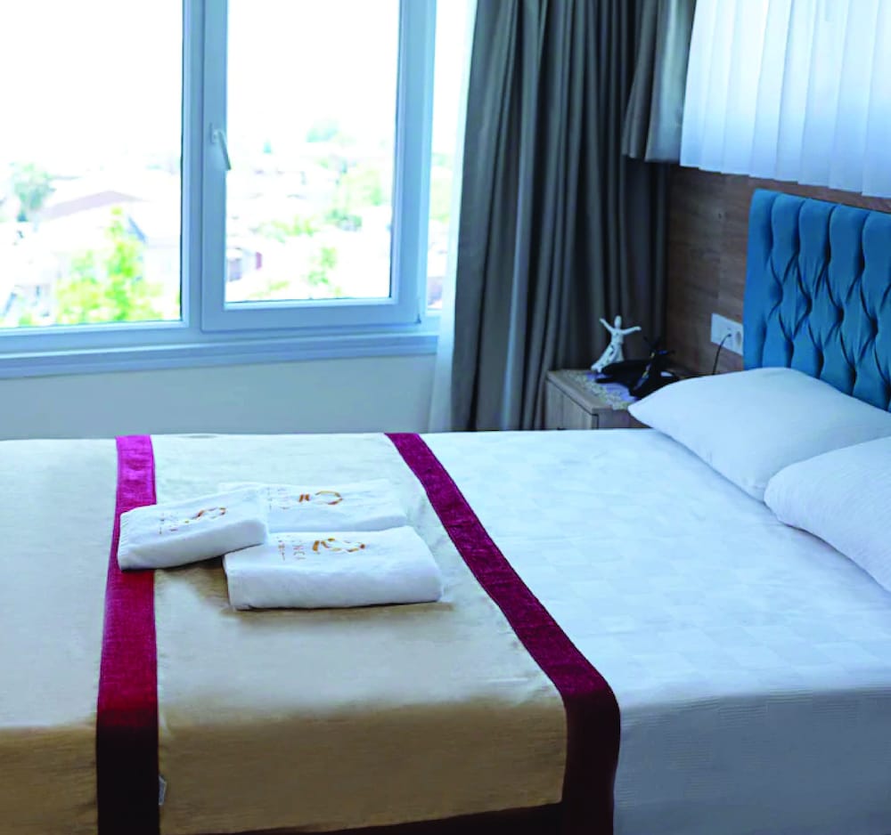 The Laila Hotel
