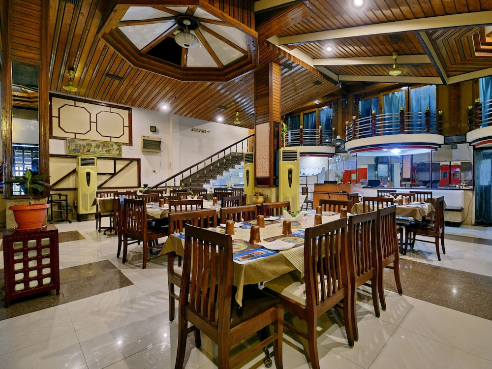 Hotel Padmini International