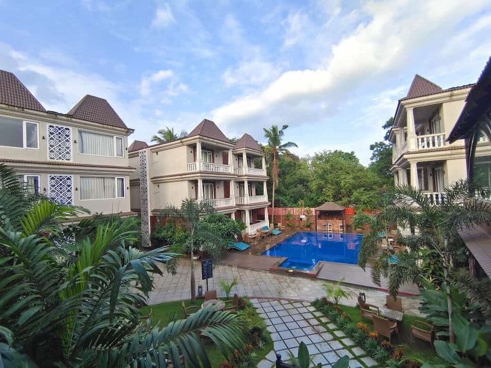 Grand Continent Anjuna Goa A Sarovar Portico