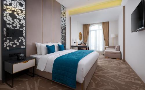 MERCURE TASHKENT