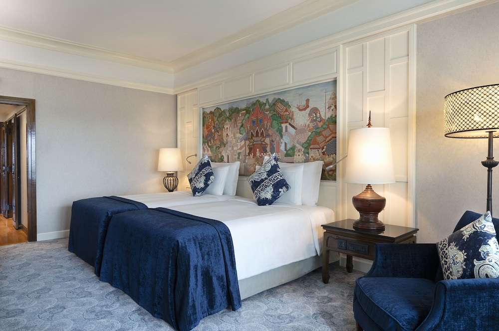 Anantara Siam Bangkok Hotel