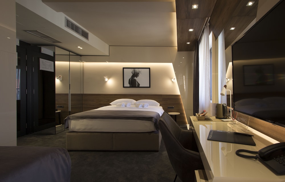 Garni Hotel Boutique 25h