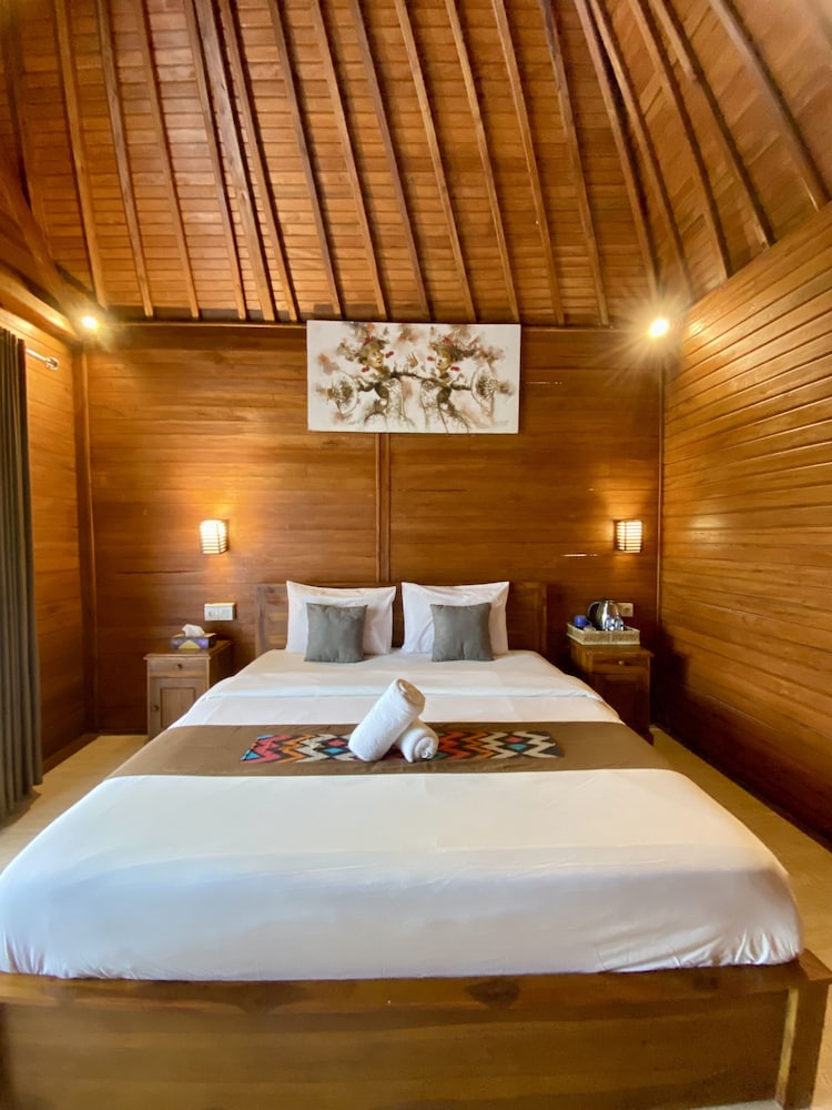 Kamasan Cottage By Reccoma