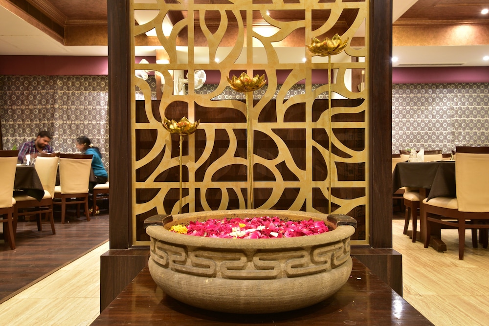 Hotel Surya Royal