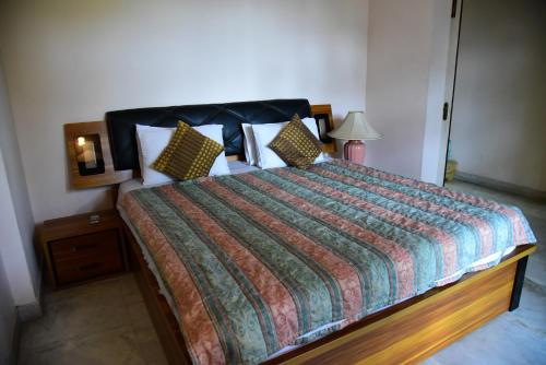 Woods Inn Serviced Apartments