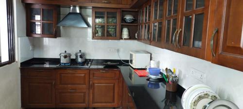 Woods Inn Serviced Apartments