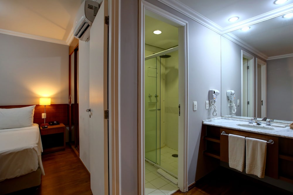 Roomo Bela Cintra Residencial