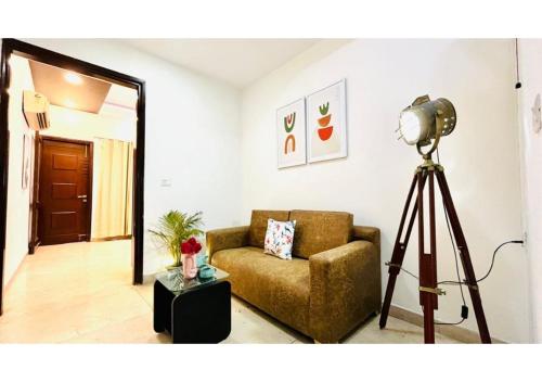 BluO Studio - M Block Mkt, Lift, Balcony, Parking