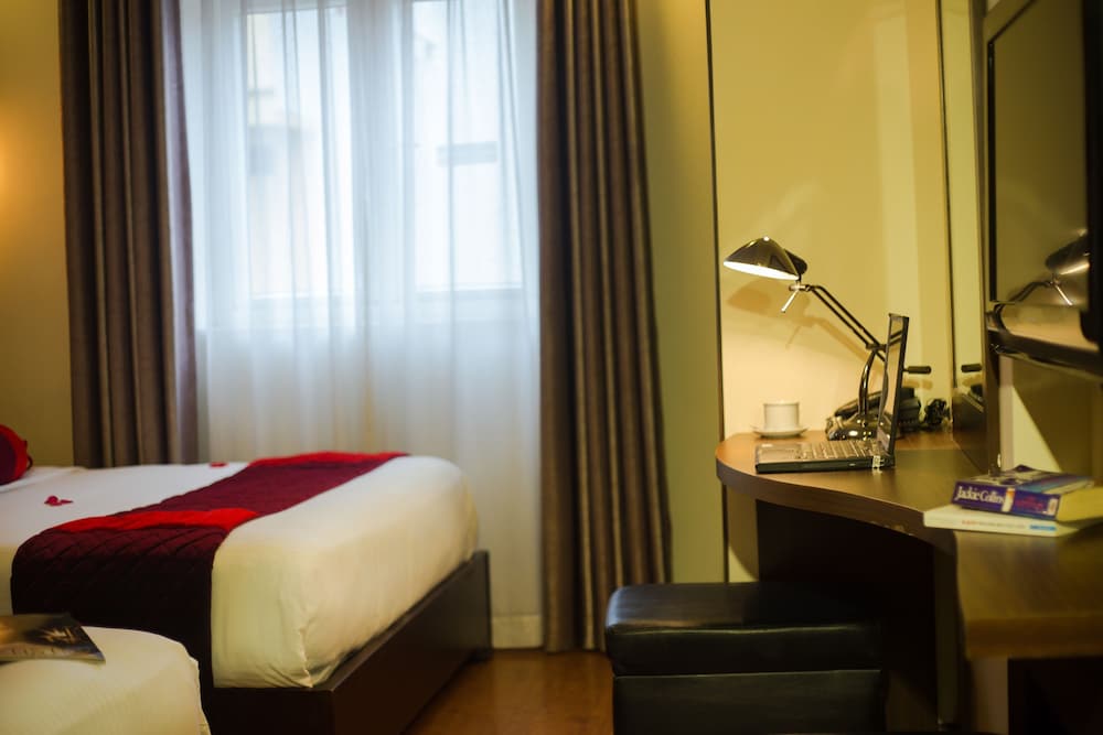 Golden Art Hotel