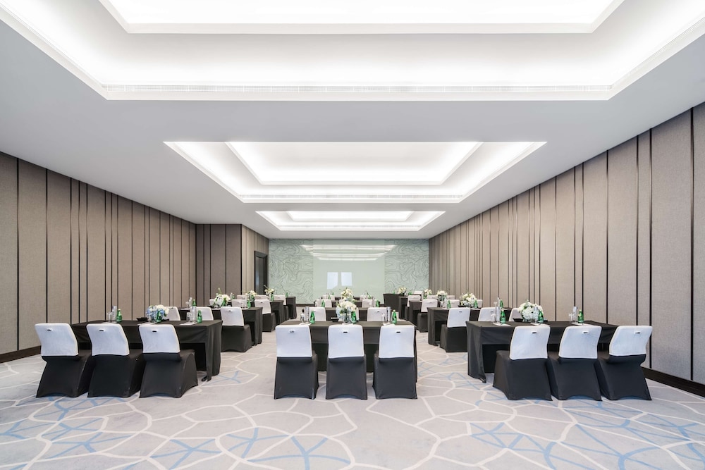 Radisson Collection Muscat, Hormuz Grand