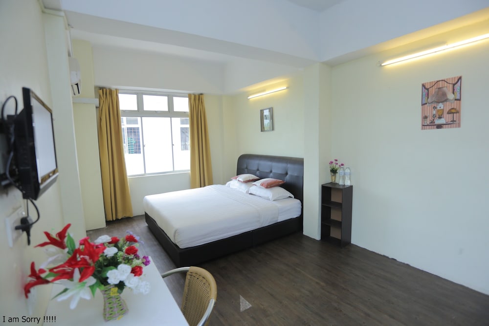 JAM Hotel near ERL Salak Tinggi Sepang