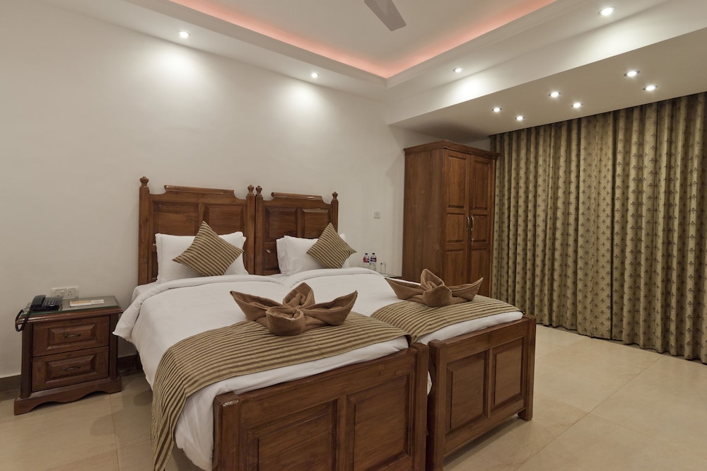 De Mandarin Beach Resort Suites and Villas