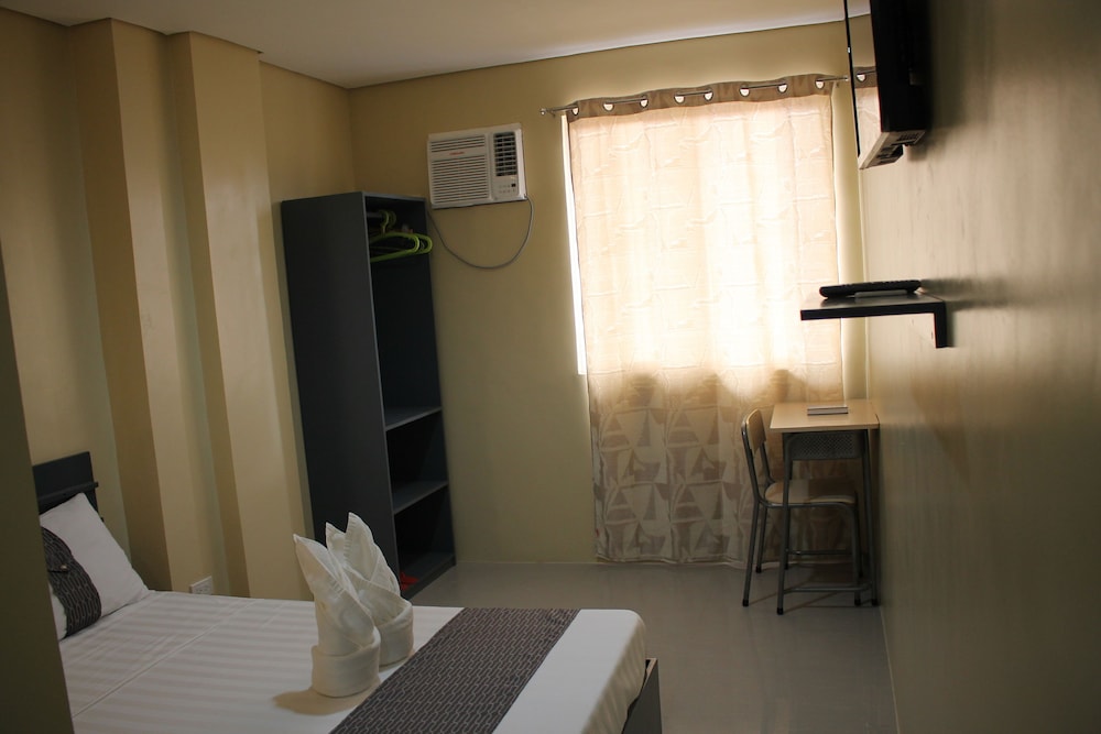 Rusville Hotel & Residences