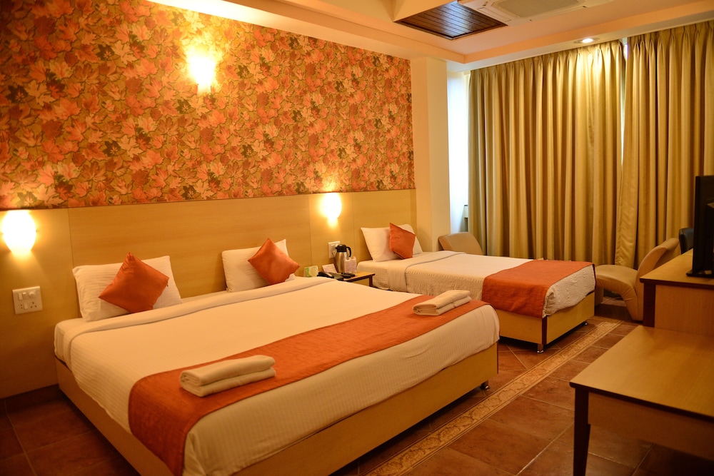 OYO Premium Muncipal Garden Margao