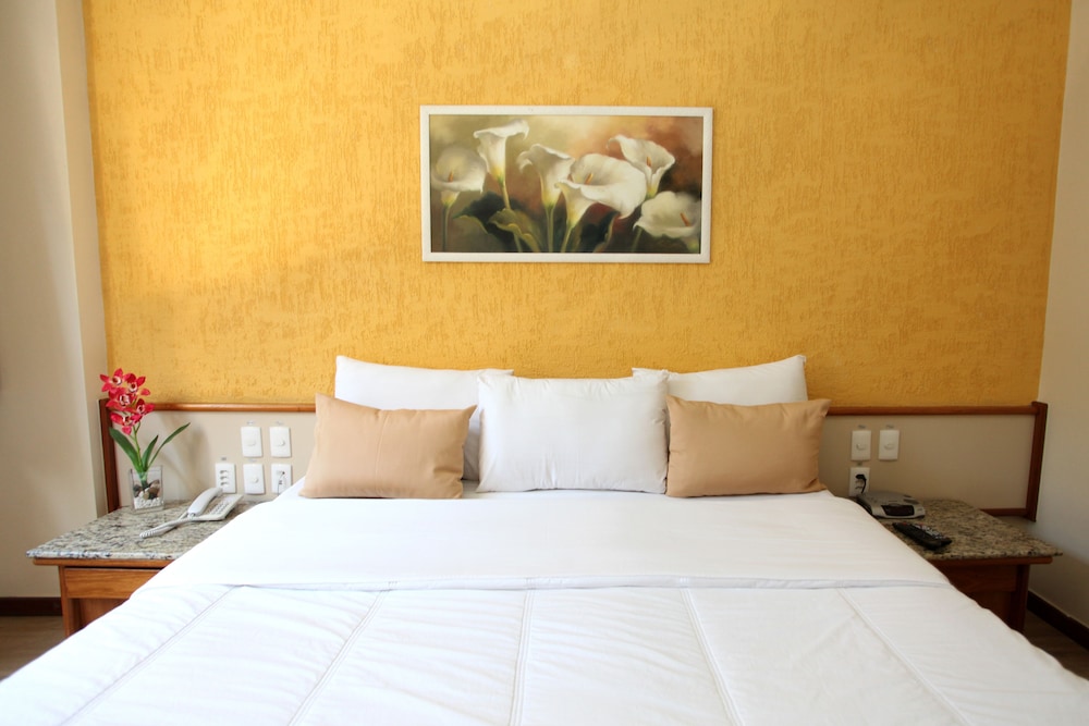 Mengo Palace Hotel