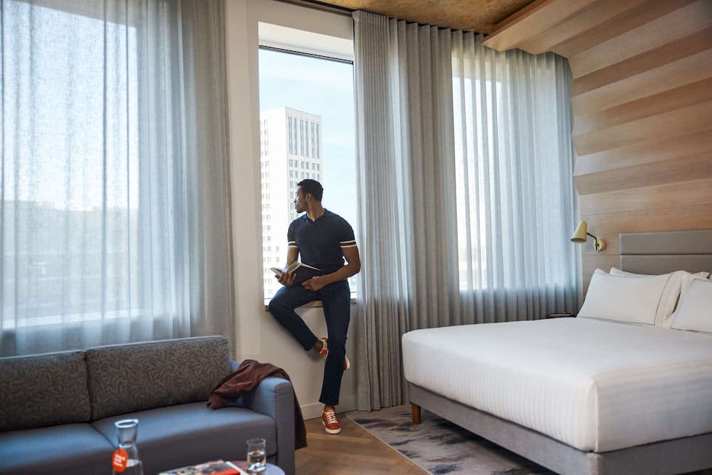 Canopy by Hilton London City