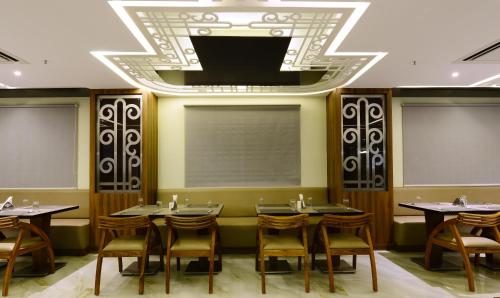 Taj Mahal Jubilee Hills