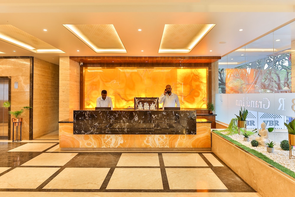 VBR Grand Inn Hotel