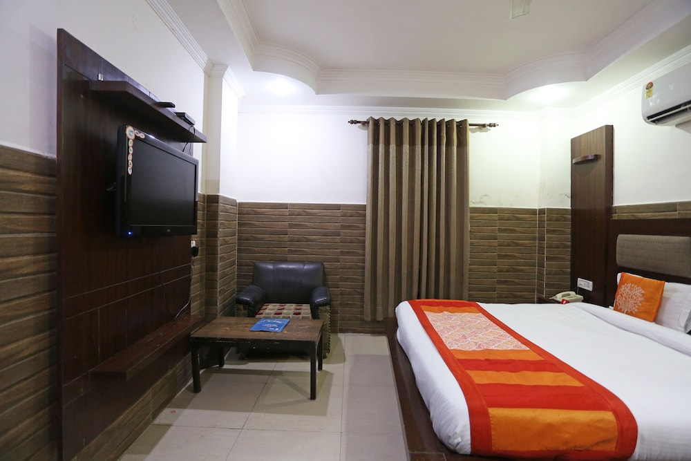 Hotel Rossette - Near New Delhi Railway Station