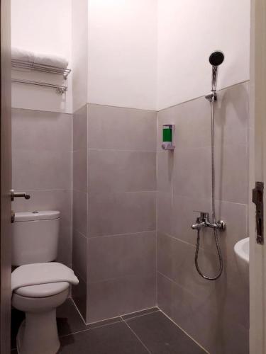 Front One Residence Syariah Mampang