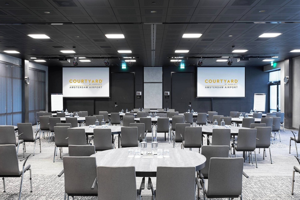 Courtyard by Marriott Amsterdam Airport