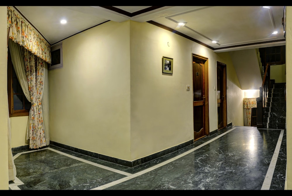 Le Royale Hotel, Shimla