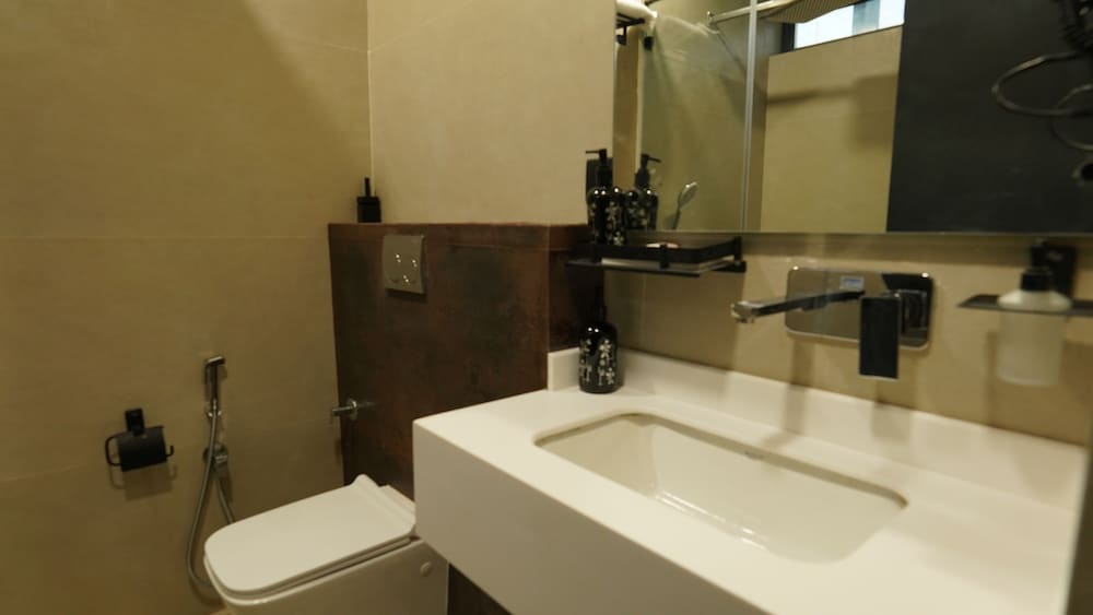 Aquila Grand Suites