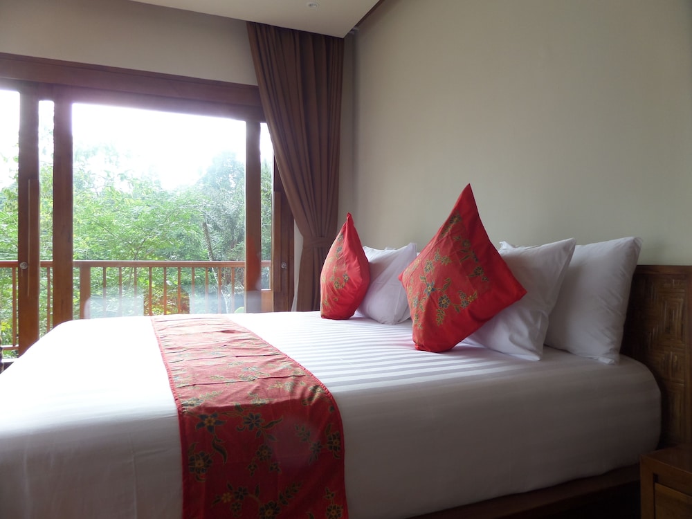 Senetan Villas and Spa Resort