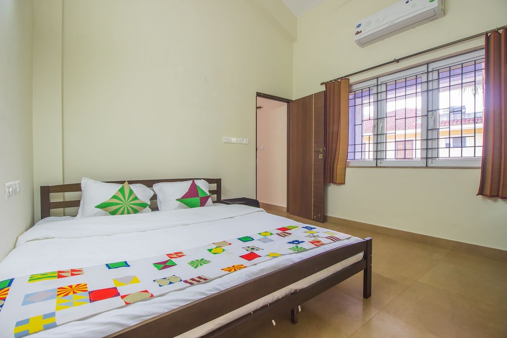 Oyo 18509 Home Pool View 4Bhk Majorda