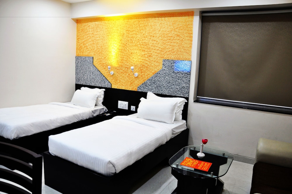 Savera A Luxury Business Hotel