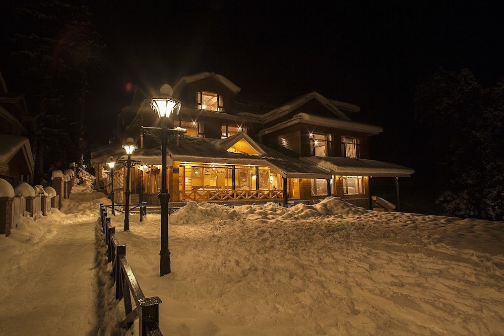 Heevan Retreat Gulmarg