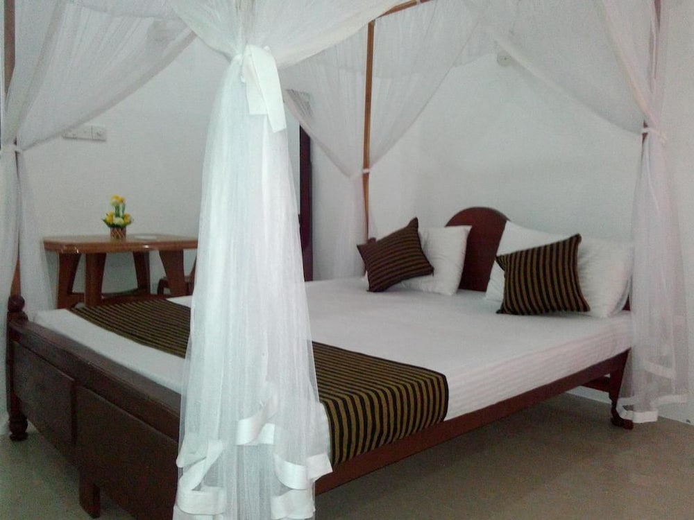 Randi Guest House