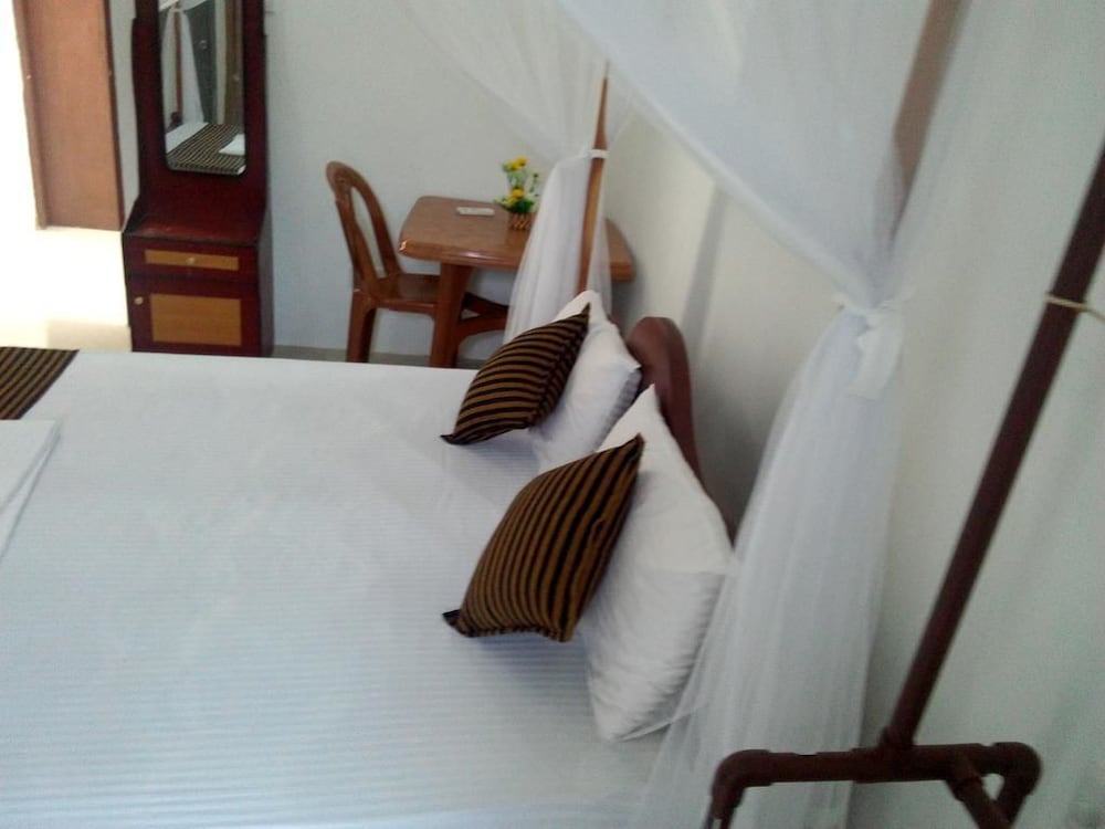Randi Guest House