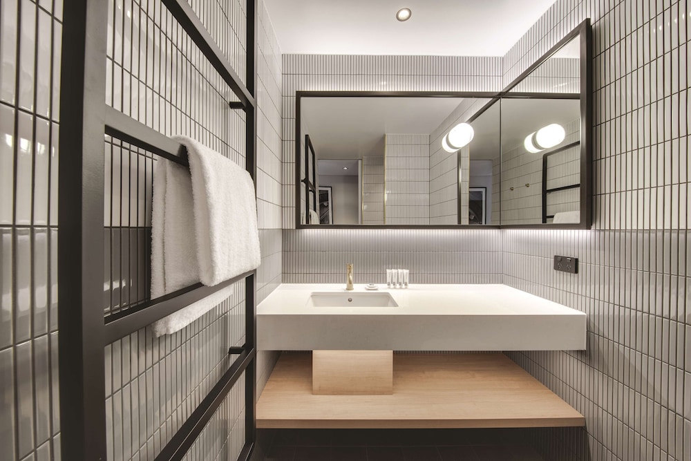 Vibe Hotel Sydney Darling Harbour
