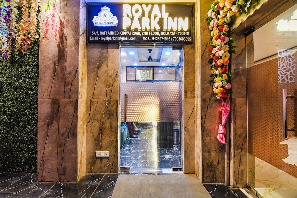 FabHotel Royal Park Inn