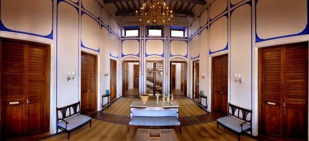 Neemrana Bungalow on The Beach