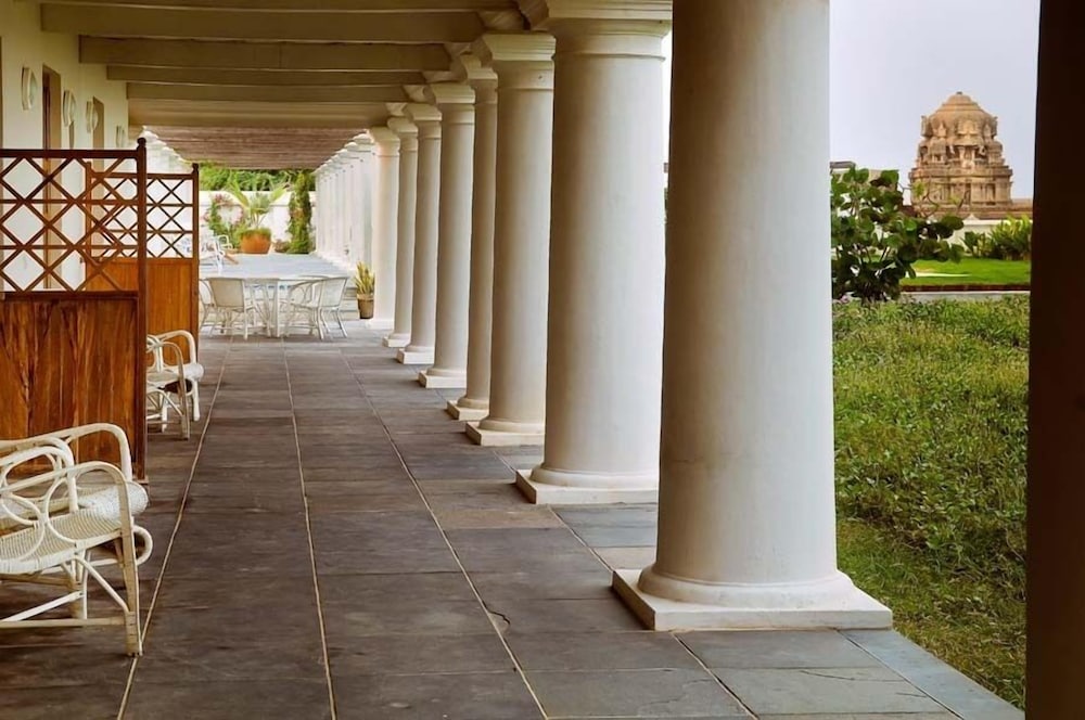 Neemrana Bungalow on The Beach