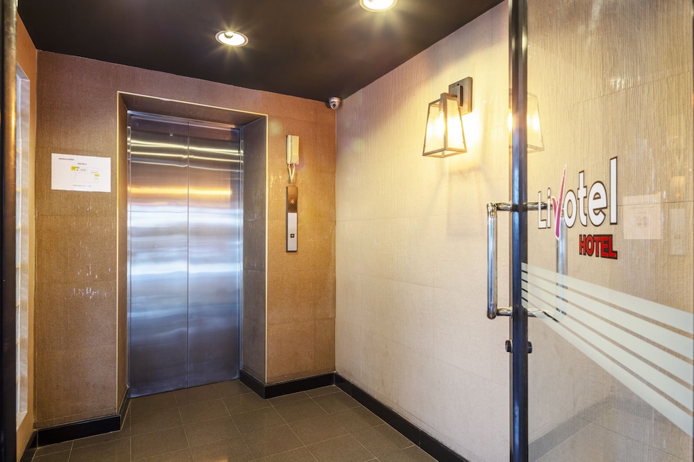 Livotel Express Hotel Bang Kruai Nonthaburi