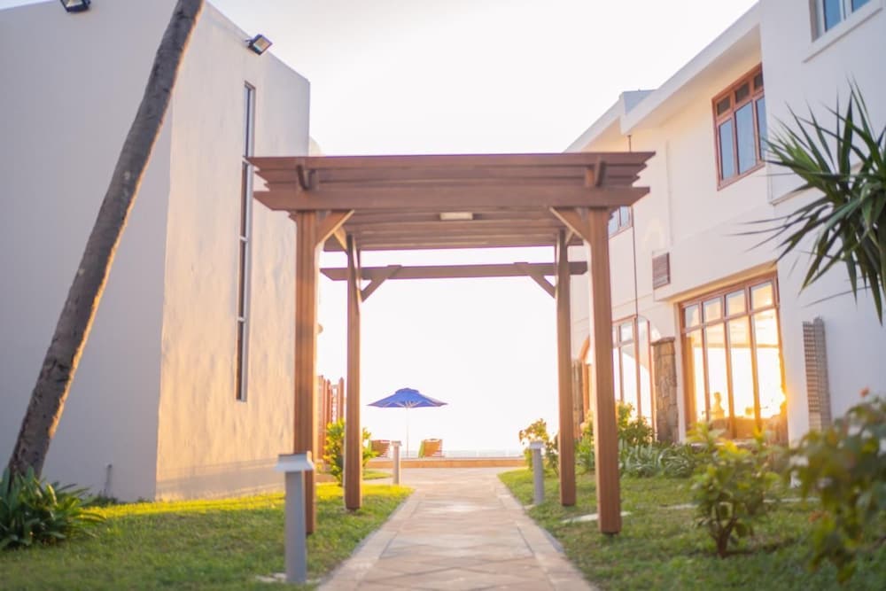 Gold Beach Resort