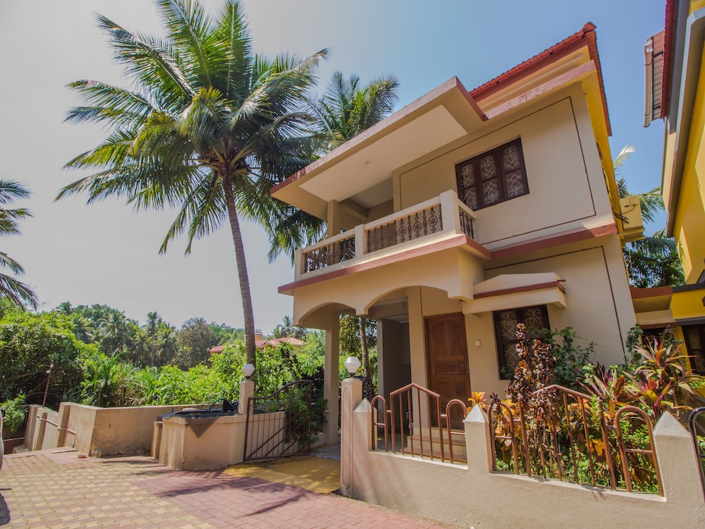OYO 12864 Home Pool Facing 3BHK Beatlbatim