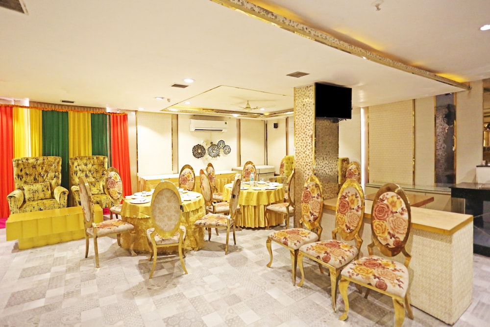 JRD Luxury -Business Hotel